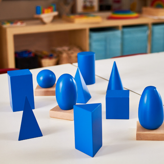 Identifying Geometric Solids the Montessori Way