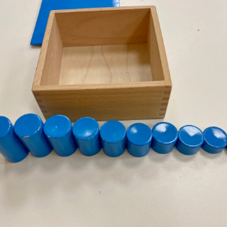 Blue knobless cylinders