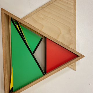 constructive trianglular box